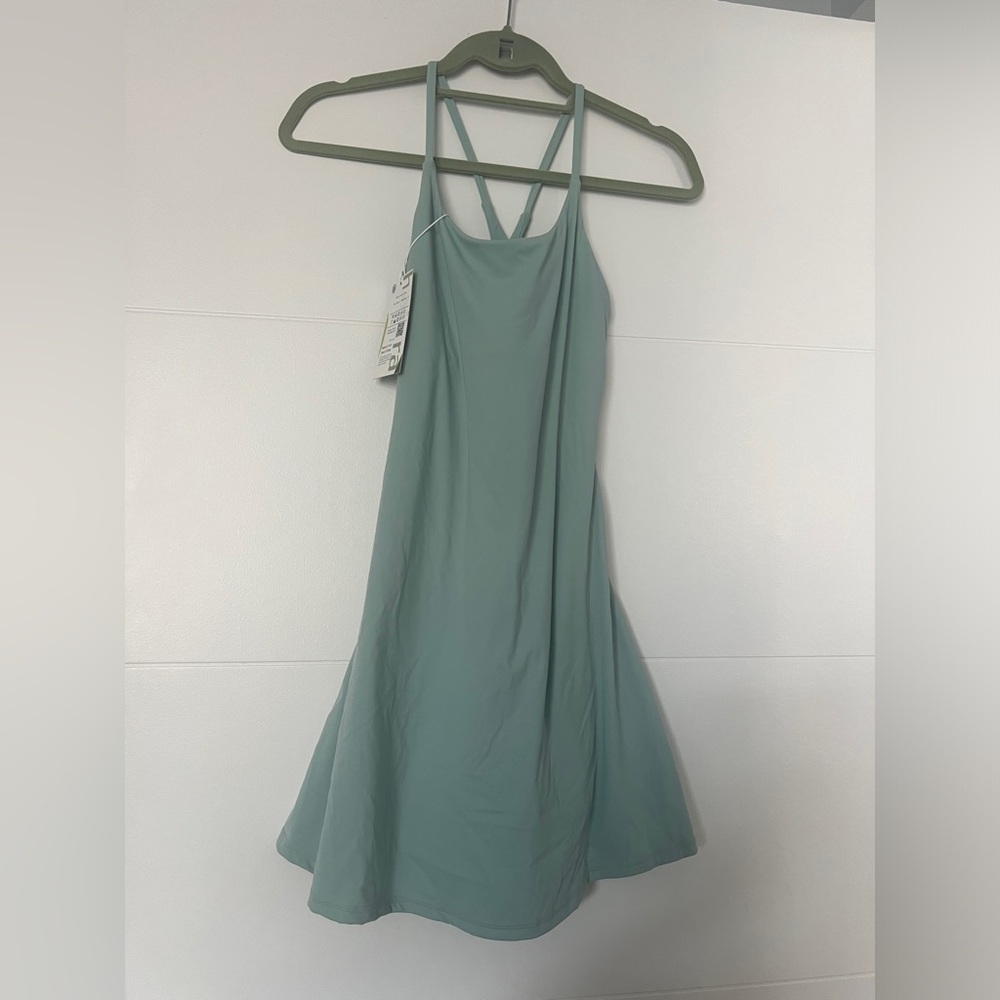 Halara tennis dress- thin mint